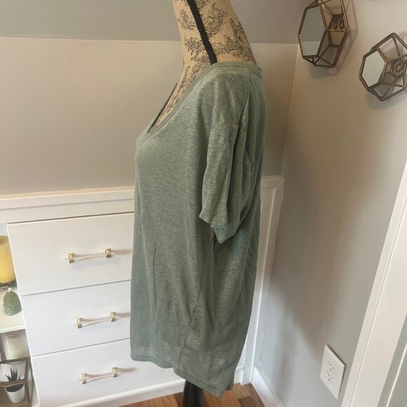 Women's GAP short sleeve v-neck linen green top new w/tag size small - Picture 3 of 8